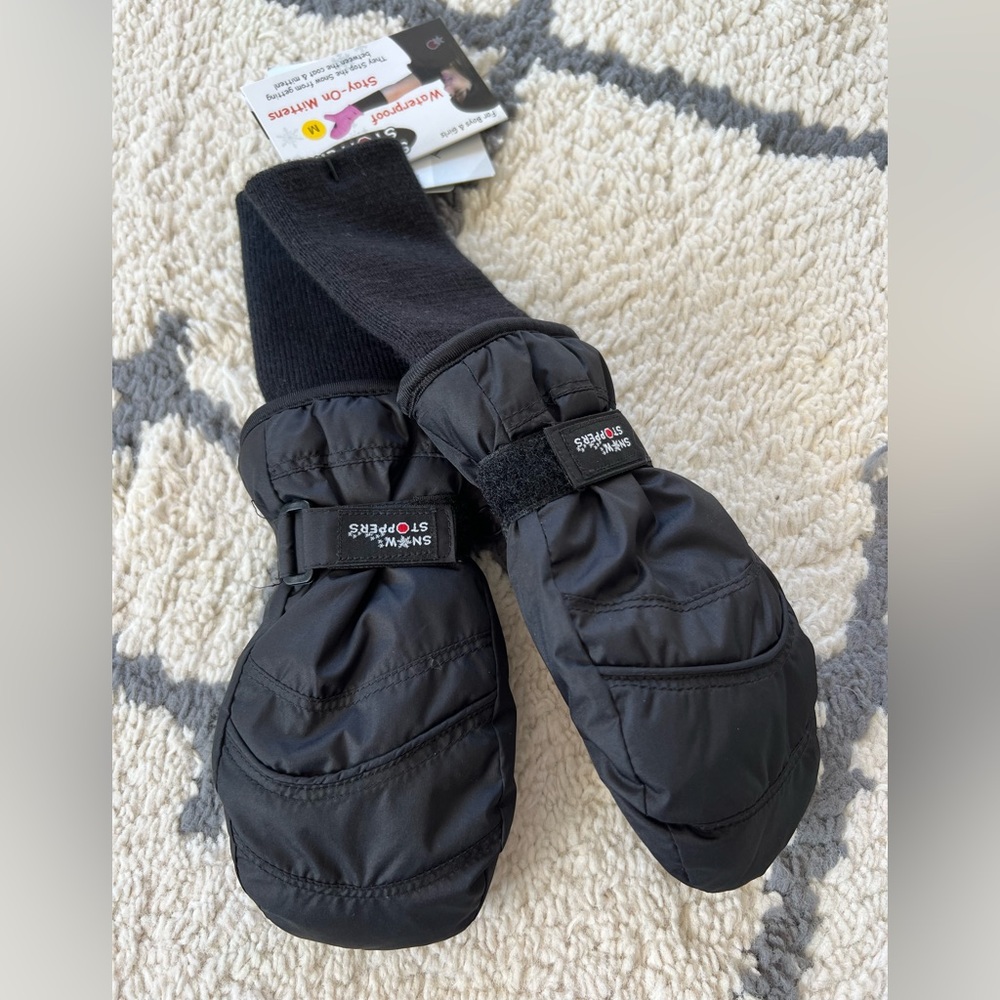 Snow Stoppers black mittens, kids M (2-5 years), NWT (like Patagonia or NF)